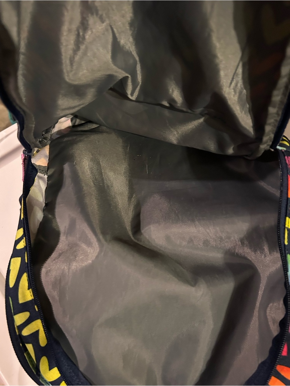 Lands' End Rainbow Heart Kids Backpack Set - Picture 6 of 6